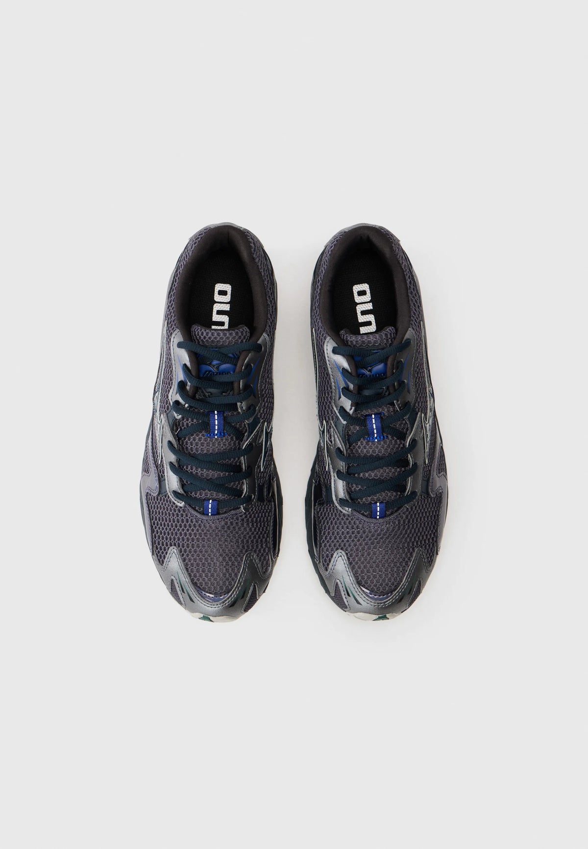 Mizuno Wave Rider 10 Odyssey Gray Dettaglio Suola - Raf Sneakers Trieste