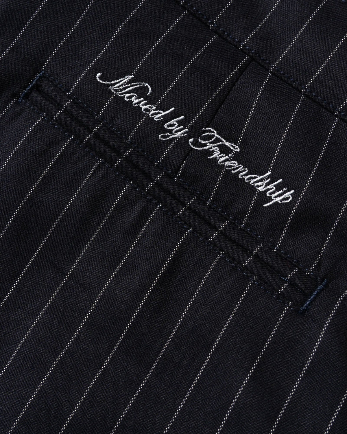 Ementa Papoite Suit Pants Navy Stripe vista retro - Raf Sneakers Trieste