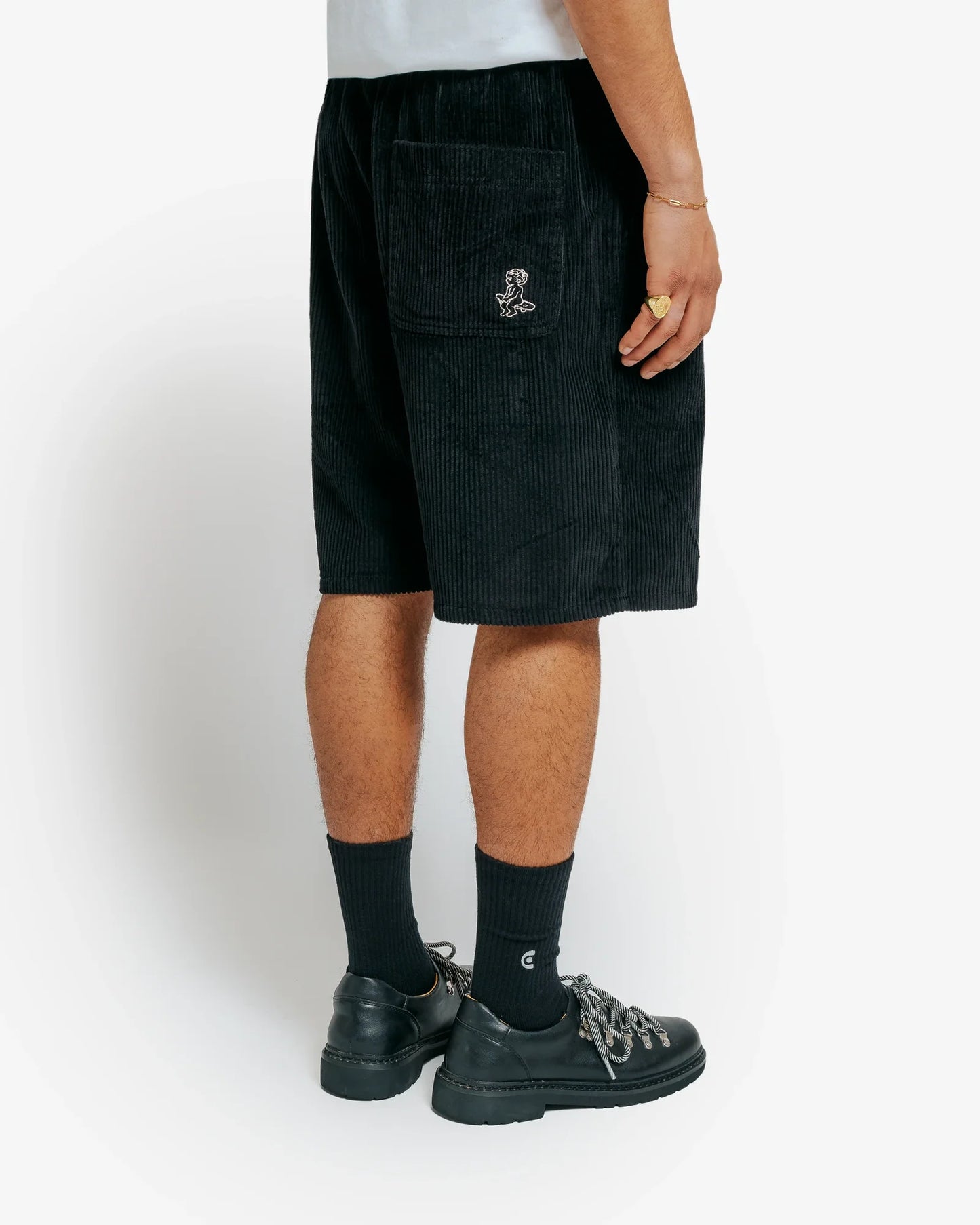 Magoado Shorts Black