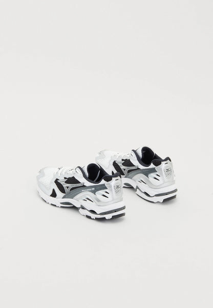 Mizuno Wave Rider 10 White Silver Dettaglio Suola - Raf Sneakers Trieste