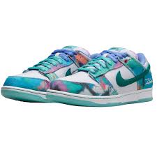 Nike SB Dunk Low Futura Laboratories Bleached Aqua