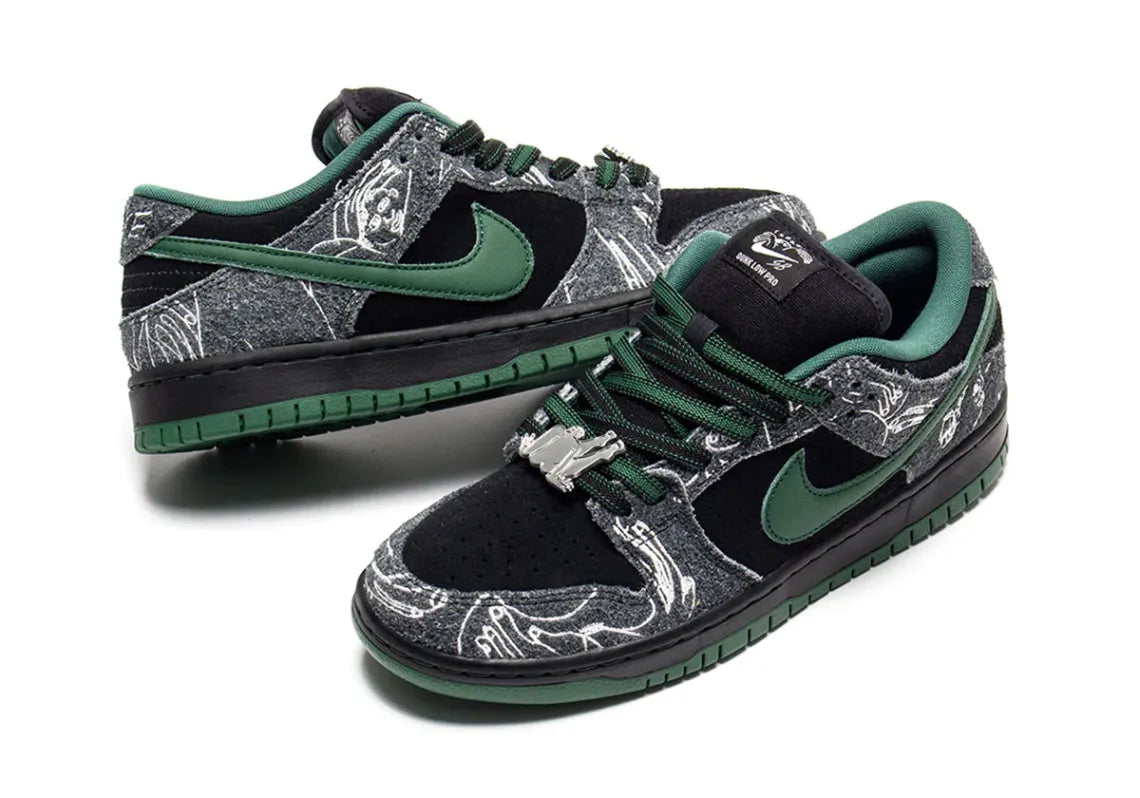 Dunk SB Low Pro There Skateboards